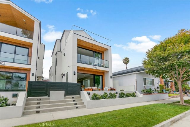 307 14th Street, Huntington Beach, CA 92648