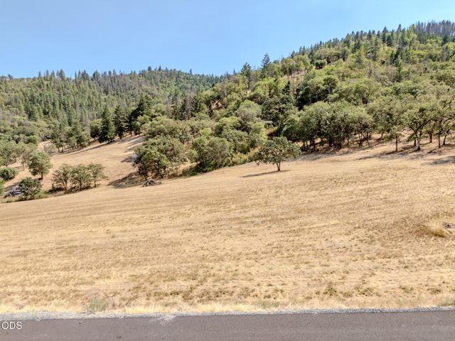 3567 S Stage Road Lot 7, Medford, OR 97501