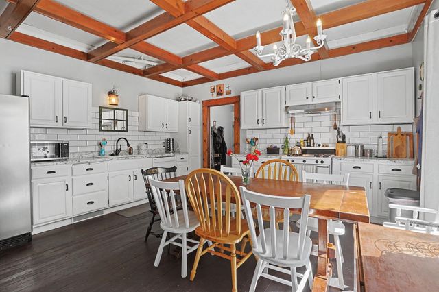 510 S Elizabeth, Wichita, KS 67213