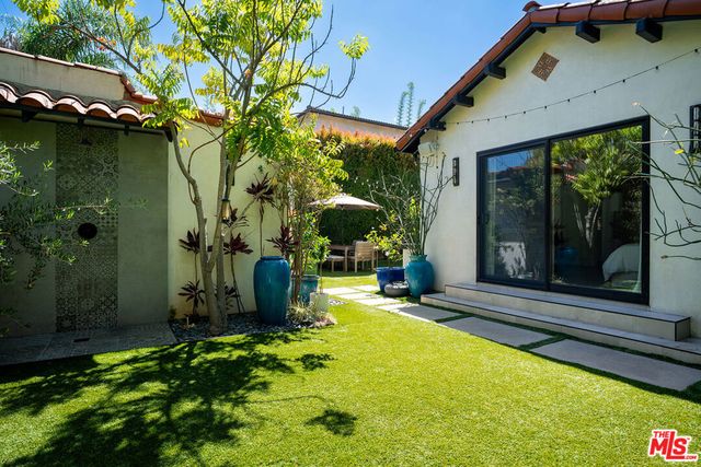6241 Drexel Avenue, Los Angeles, CA 90048