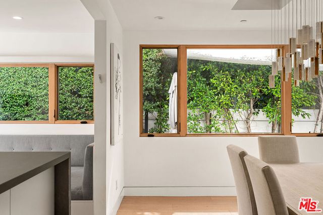 6241 Drexel Avenue, Los Angeles, CA 90048