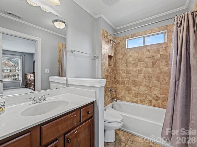 1005 Westbury Drive, Matthews, NC 28104