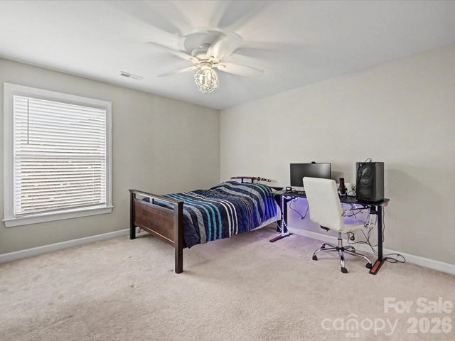 1005 Westbury Drive, Matthews, NC 28104