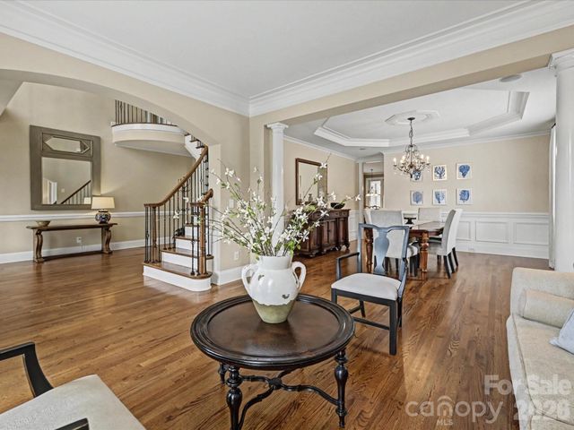 1005 Westbury Drive, Matthews, NC 28104