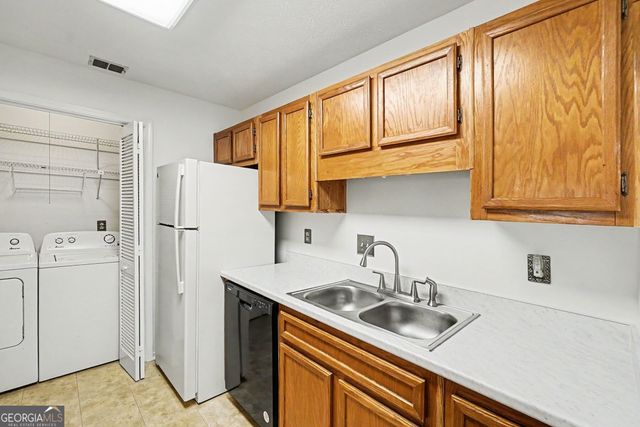 801 Gettysburg Place, Atlanta, GA 30350