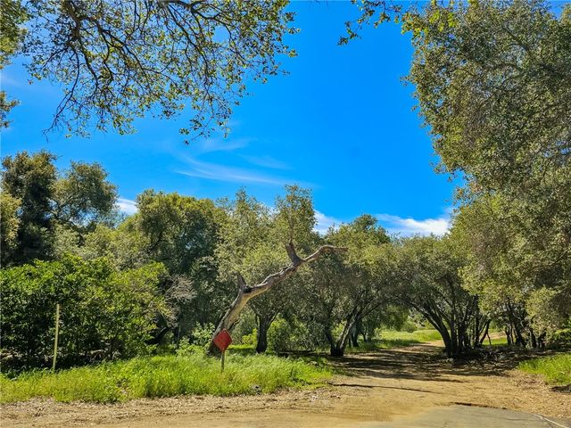 93706 Via Escondido, Temecula, CA 92590