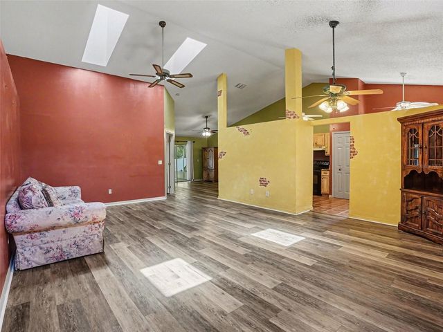 1126 LITTLE CREEK ROAD, Orlando, FL 32825