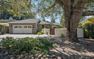 1075 Windsor Drive, Menlo Park, CA 94025