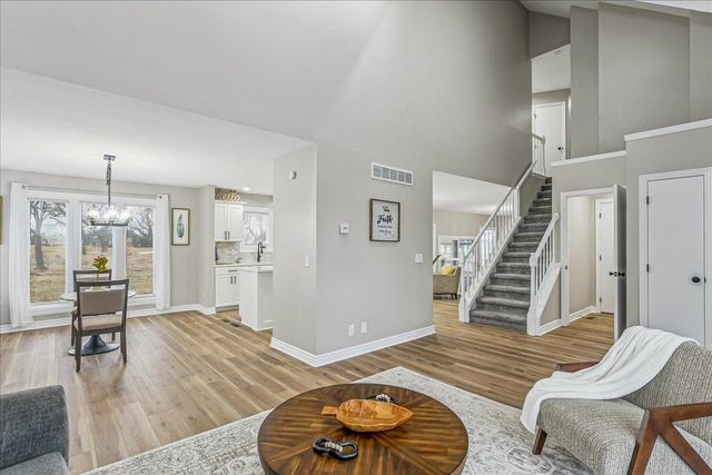 4001 N Jasmine St, Wichita, KS 67226