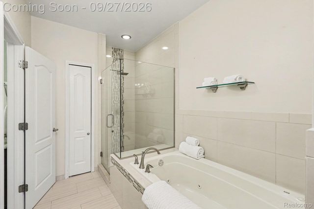 63746 Providence, Washington Township, MI 48095