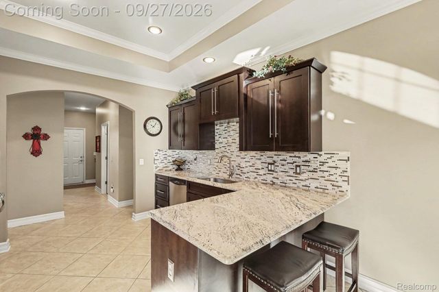 63746 Providence, Washington Township, MI 48095