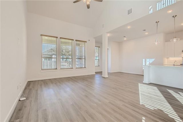 4504 Post LOOP, Round Rock, TX 78681