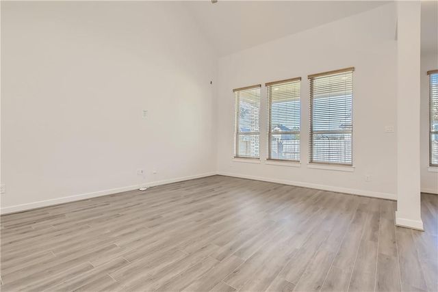 4504 Post LOOP, Round Rock, TX 78681