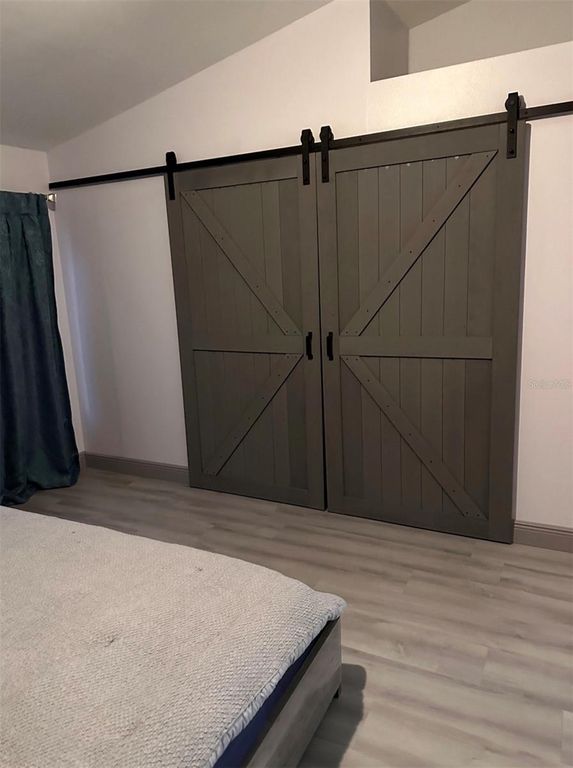 Image 22 of property listing at 6210 BAYSIDE KEY DRIVE, Tampa, FL 33615