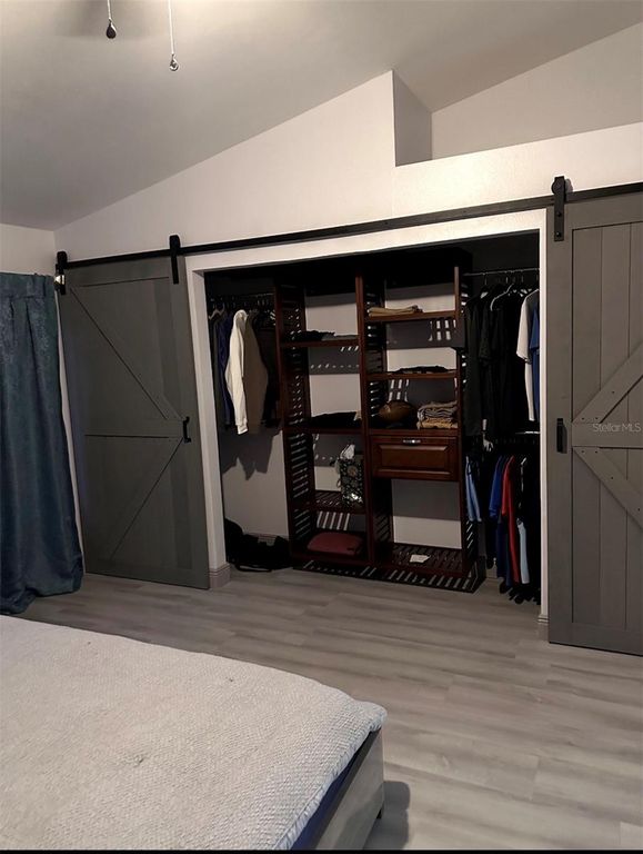 Image 23 of property listing at 6210 BAYSIDE KEY DRIVE, Tampa, FL 33615