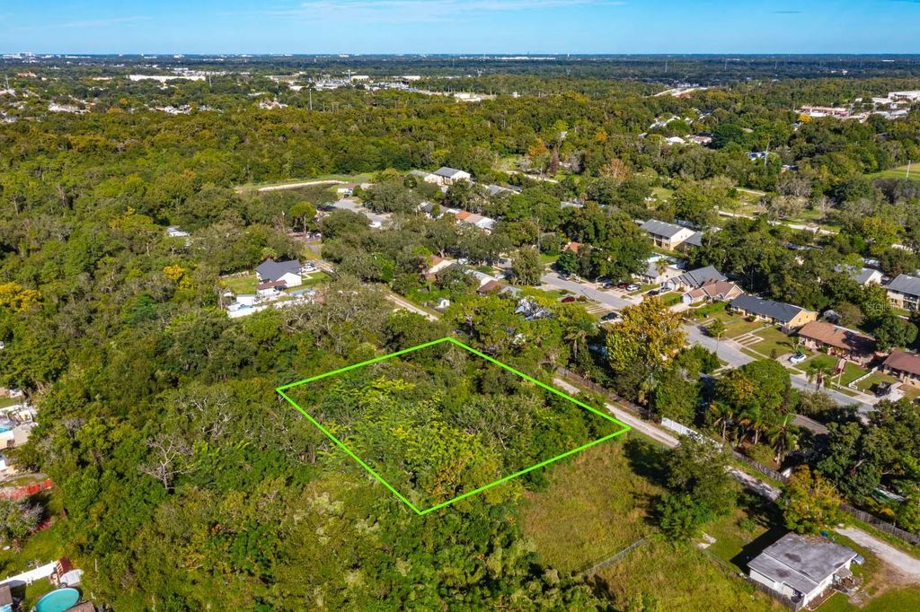 Image 5 of property listing at 1156 N DEAN ROAD, Orlando, FL 32825