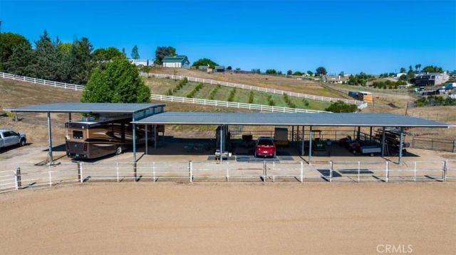 3640 Debonair Drive, Paso Robles, CA 93446