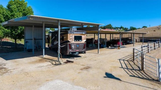 3640 Debonair Drive, Paso Robles, CA 93446