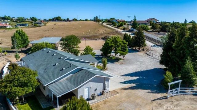 3640 Debonair Drive, Paso Robles, CA 93446