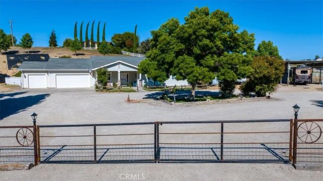 3640 Debonair Drive, Paso Robles, CA 93446
