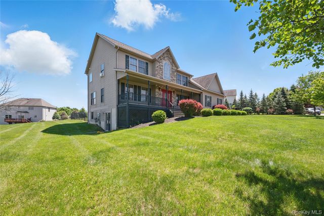 15 Prestwick Drive, Monroe, NY 10950