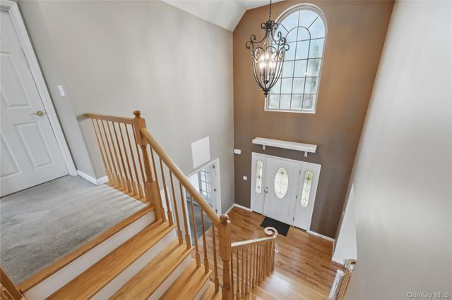 15 Prestwick Drive, Monroe, NY 10950