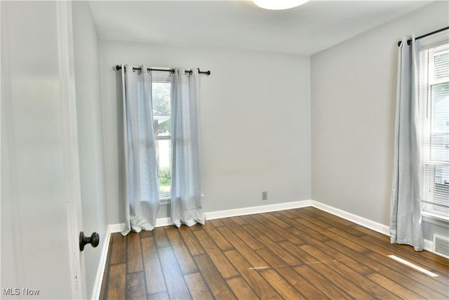 20 Nesbitt Street, Poland, OH 44514