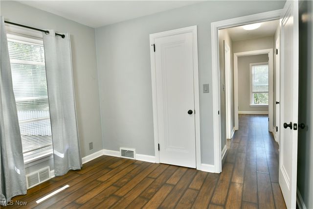 20 Nesbitt Street, Poland, OH 44514