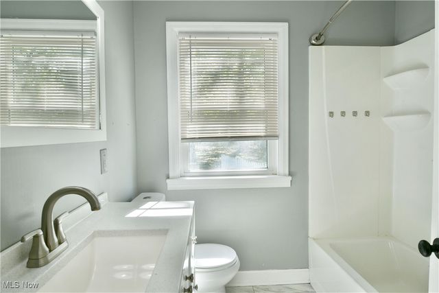 20 Nesbitt Street, Poland, OH 44514