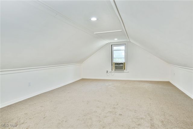 20 Nesbitt Street, Poland, OH 44514