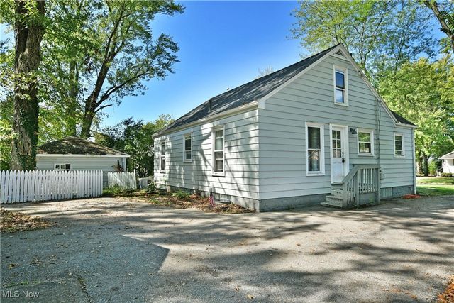 20 Nesbitt Street, Poland, OH 44514