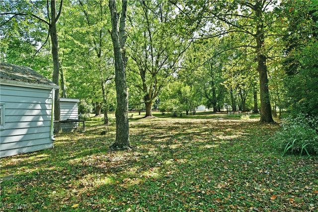 20 Nesbitt Street, Poland, OH 44514