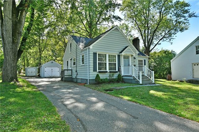 20 Nesbitt Street, Poland, OH 44514