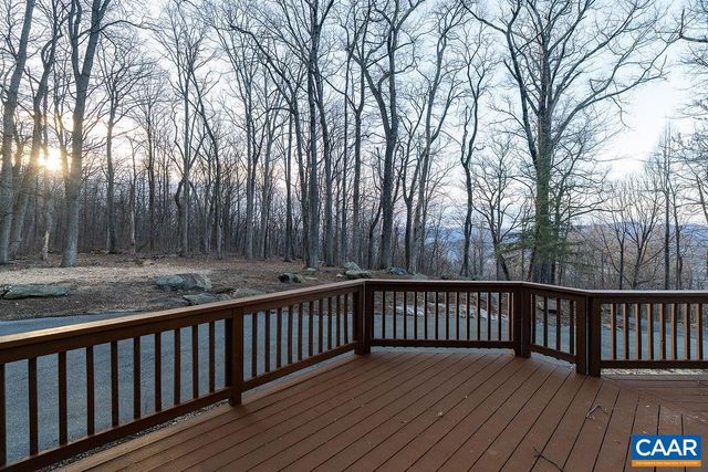 749 FAR KNOB CLIMB, Nellysford, VA 22958