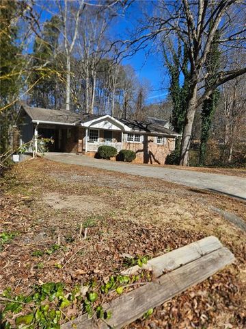 2450 Forrest Drive, Kennesaw, GA 30152