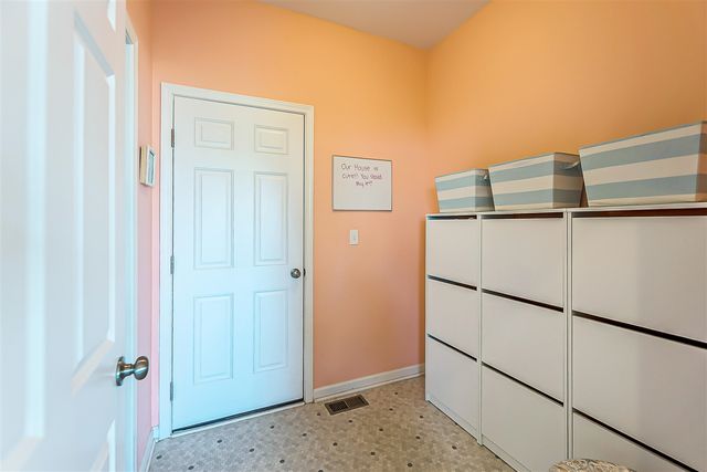 289 Springview Street, Ann Arbor, MI 48103