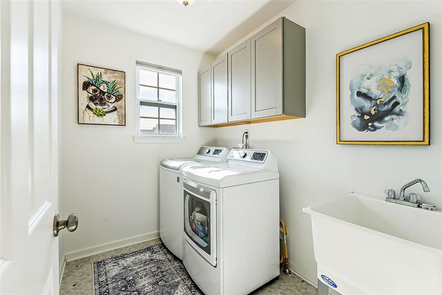 289 Springview Street, Ann Arbor, MI 48103
