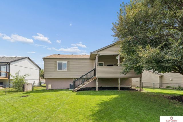 2914 N 155th Avenue, Omaha, NE 68116