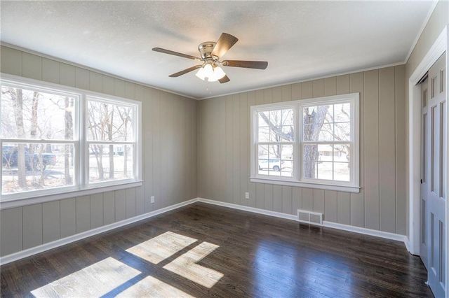 10427 Palmer Avenue, Kansas City, MO 64134