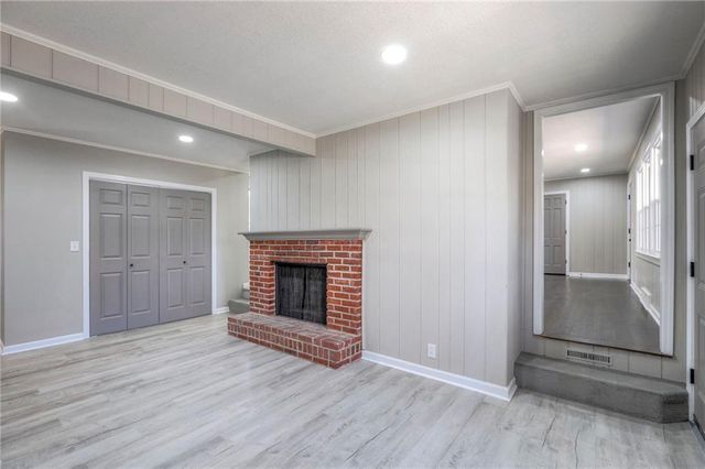 10427 Palmer Avenue, Kansas City, MO 64134