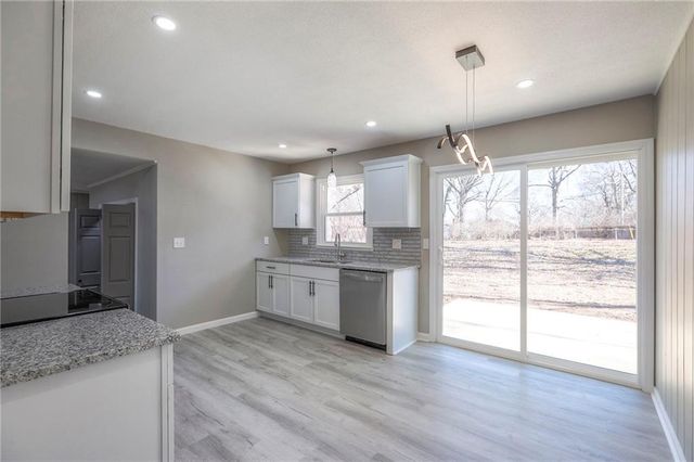 10427 Palmer Avenue, Kansas City, MO 64134