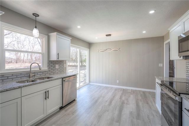 10427 Palmer Avenue, Kansas City, MO 64134