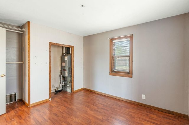 915 Cadam Court, Cedar Falls, IA 50613