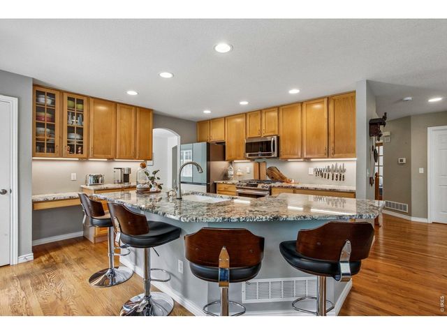 4219 Prairie Fire Cir, Longmont, CO 80503