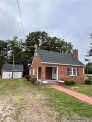 200 Pittman Street, Fairmont, NC 28340