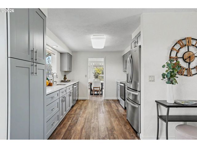 31481 BELLFOUNTAIN Rd, Corvallis, OR 97333