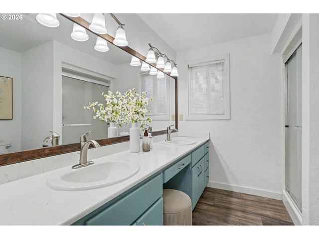31481 BELLFOUNTAIN Rd, Corvallis, OR 97333
