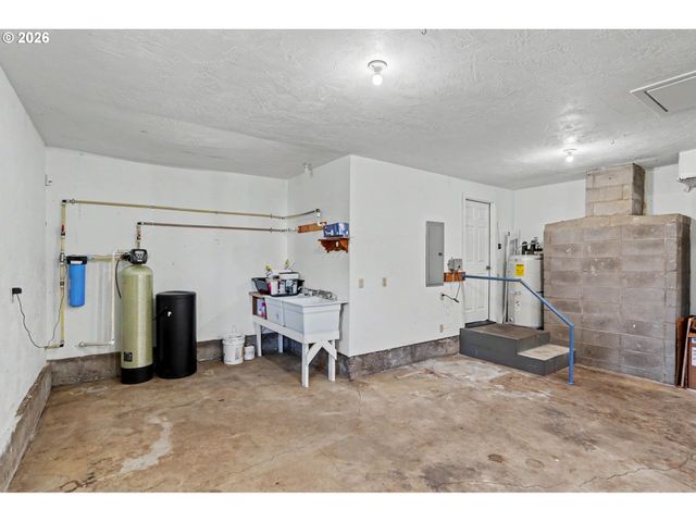 31481 BELLFOUNTAIN Rd, Corvallis, OR 97333