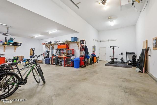 11045 E John Henry Circle, Palmer, AK 99645