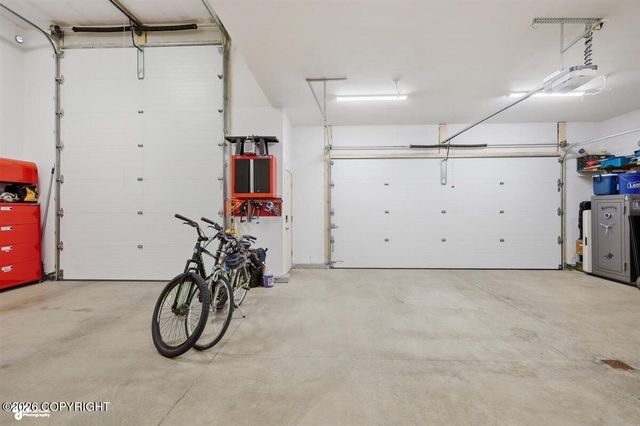 11045 E John Henry Circle, Palmer, AK 99645